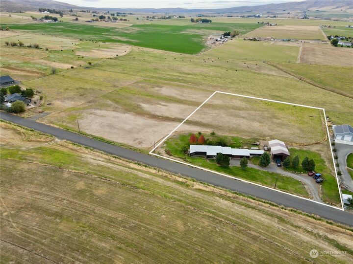 Property Photo:  7180  Sorenson Road  WA 98926 