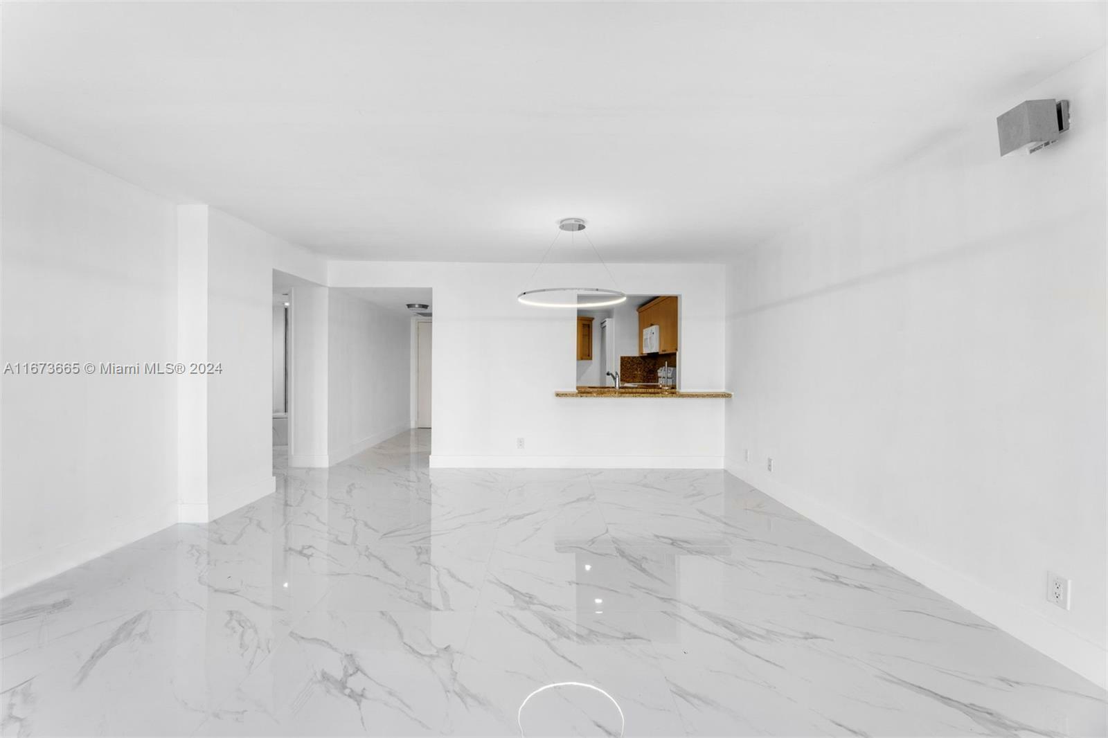 Property Photo:  1925 Brickell Ave 410  FL 33129 