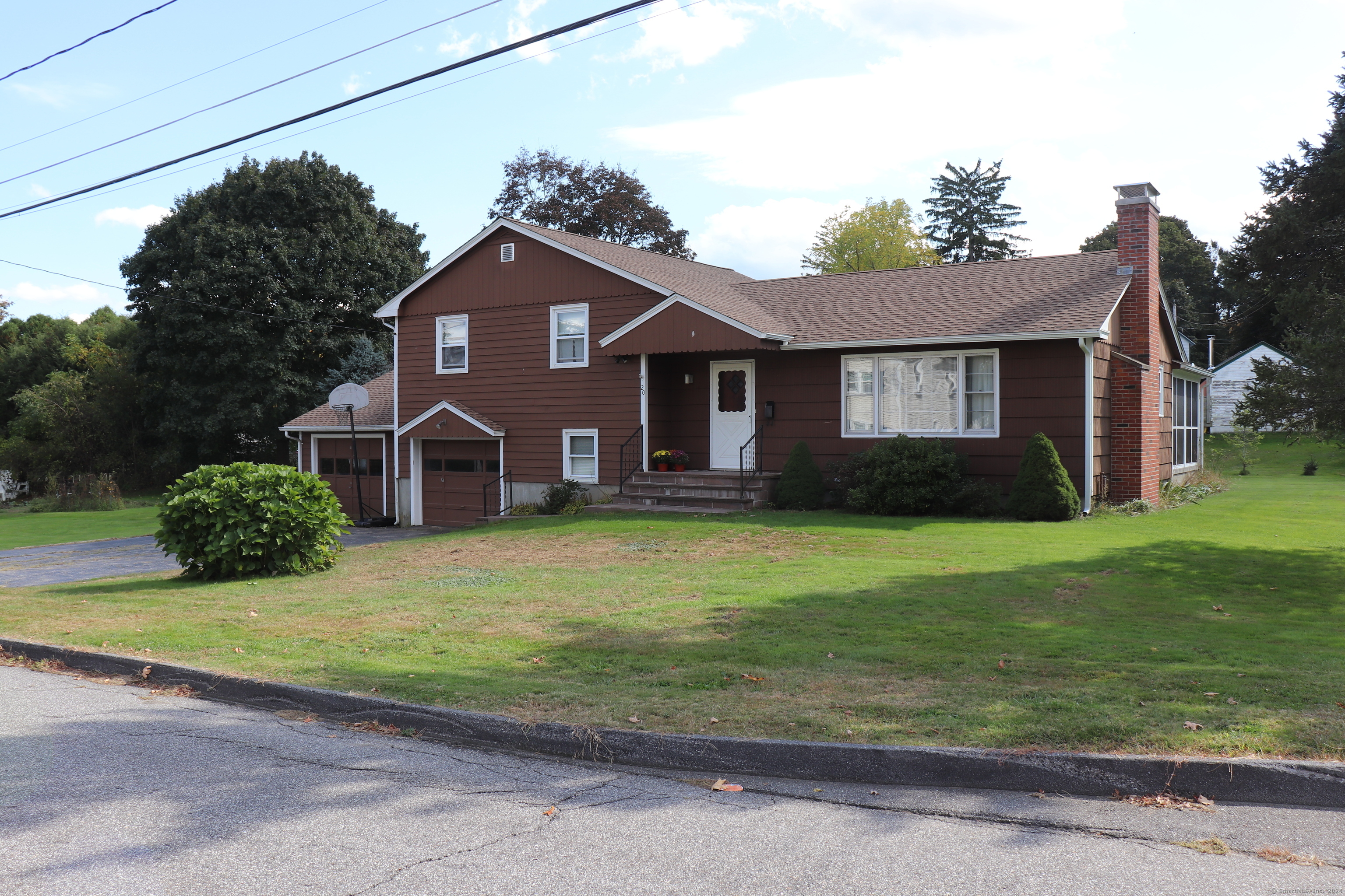Property Photo: 20 Friendship Street CT 06226
