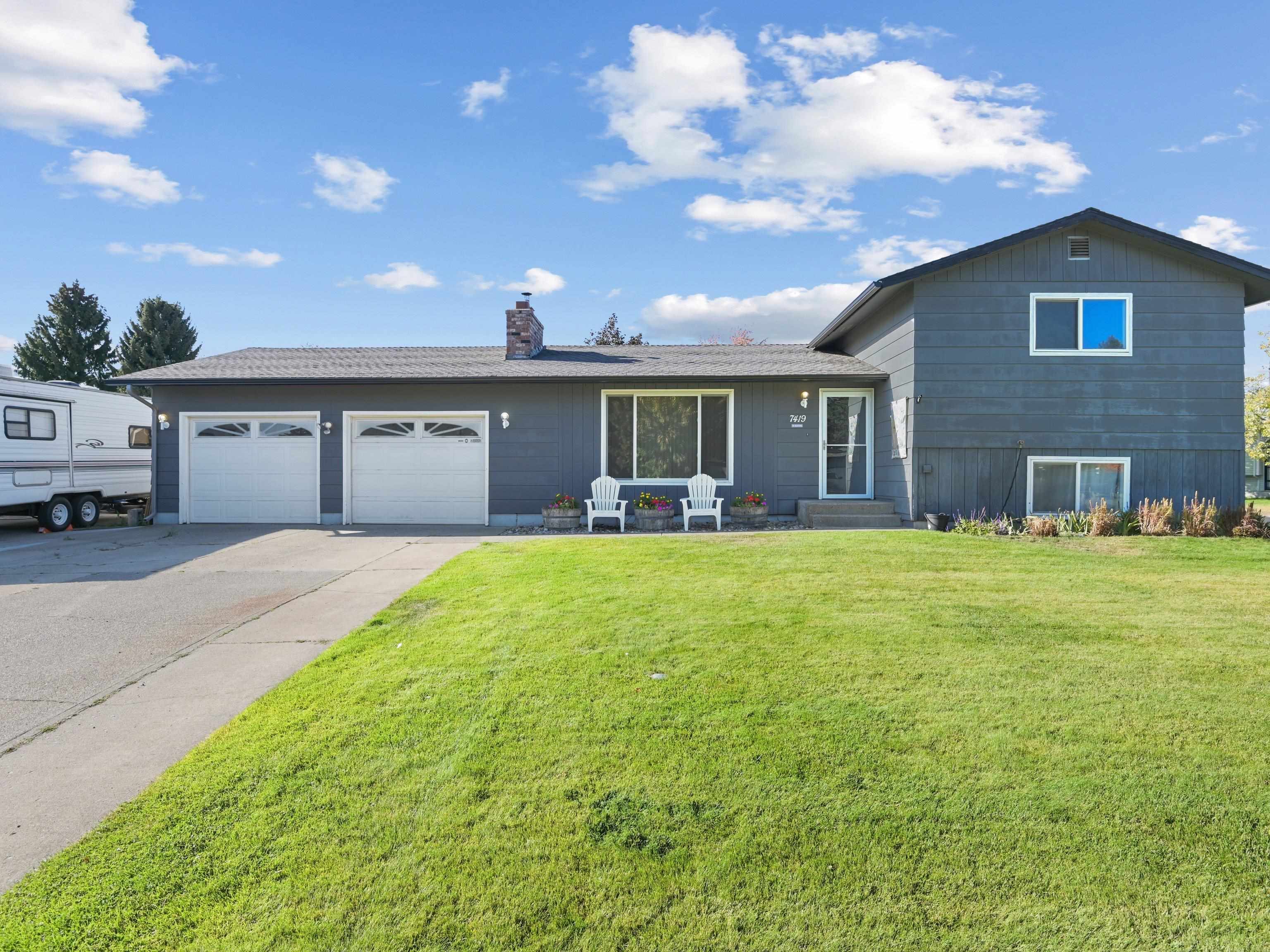 Property Photo: 7419 N Lidgerwood St WA 99208