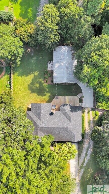Property Photo:  212 Falligant Avenue  GA 31410 