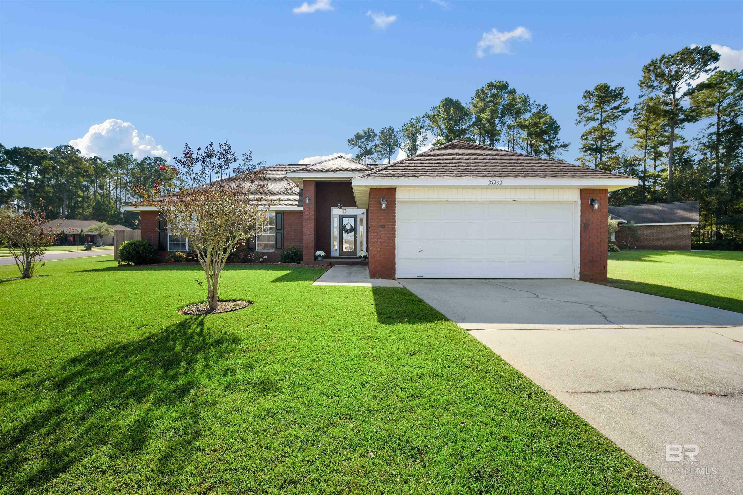 Property Photo:  25282 Monarch Court  AL 36551 