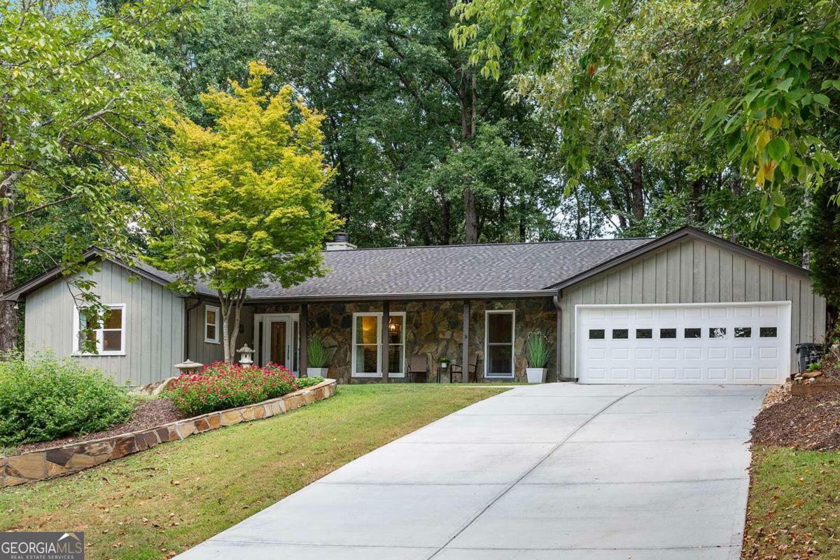 Property Photo:  320 Clear Creek Court  GA 30076 