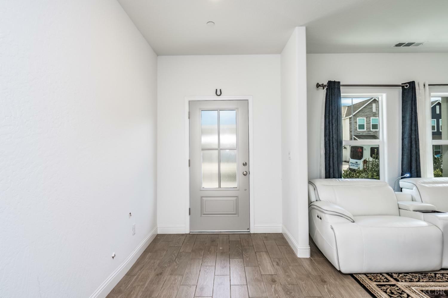 Property Photo:  1766 N Mitchell Street  CA 93230 