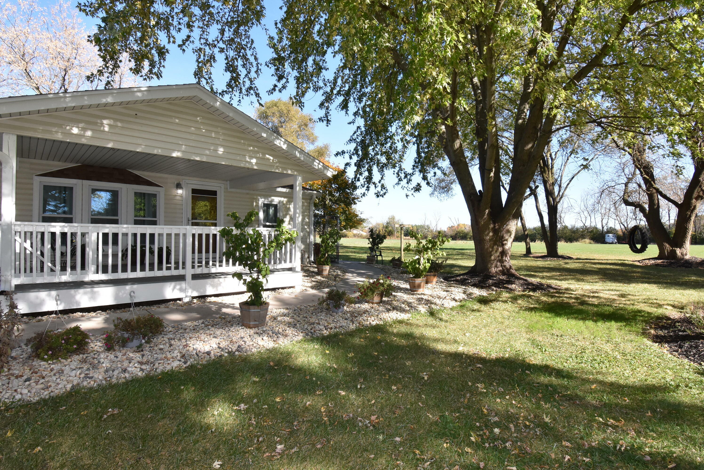 Property Photo:  13410 4 Mile Rd  WI 53126 