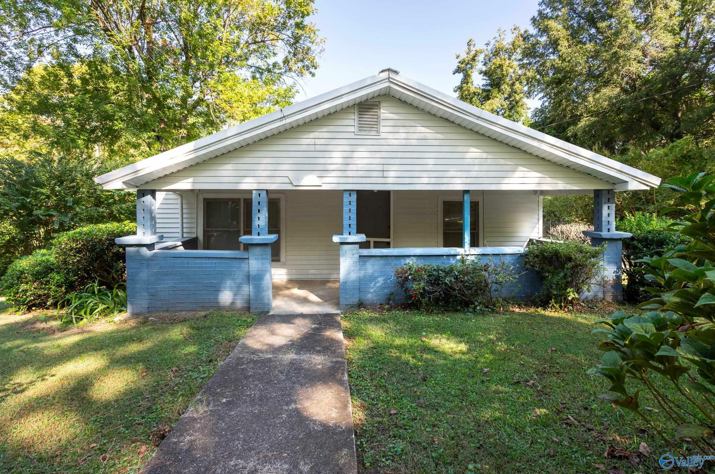 Property Photo:  3019 Rickwood Street  AL 35906 