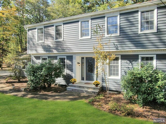 Property Photo:  175 Chestnut Ridge Road  NJ 07677 