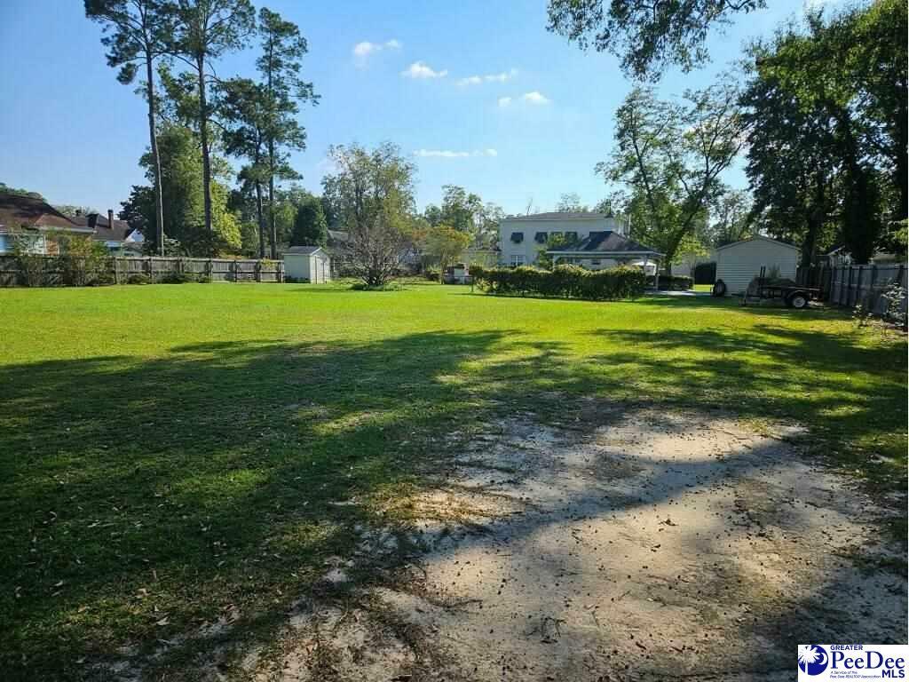 Property Photo:  1006 E Harrison St  SC 29536 