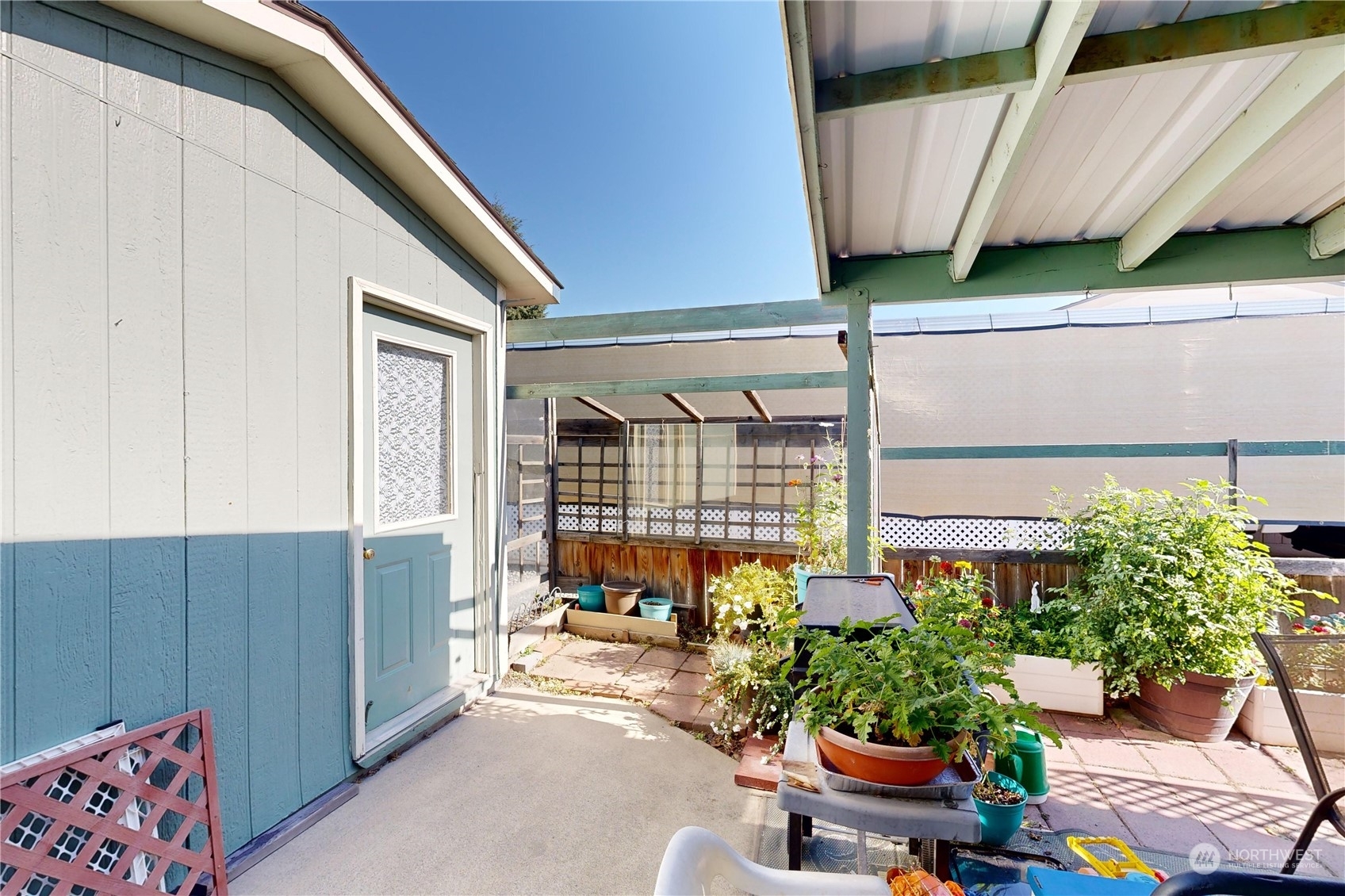 Property Photo:  1318 Rancho Villa  WA 99362 