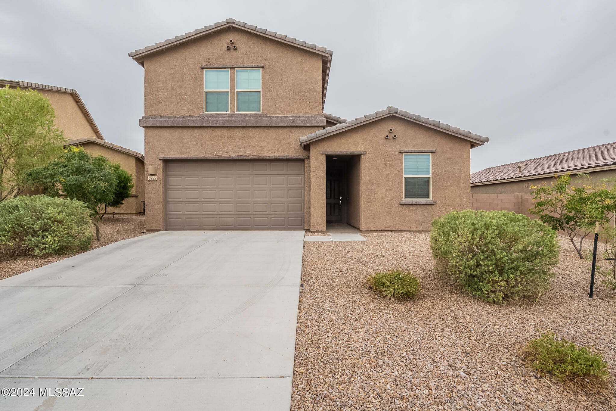 Property Photo:  6855 W Canopus Loop  AZ 85757 