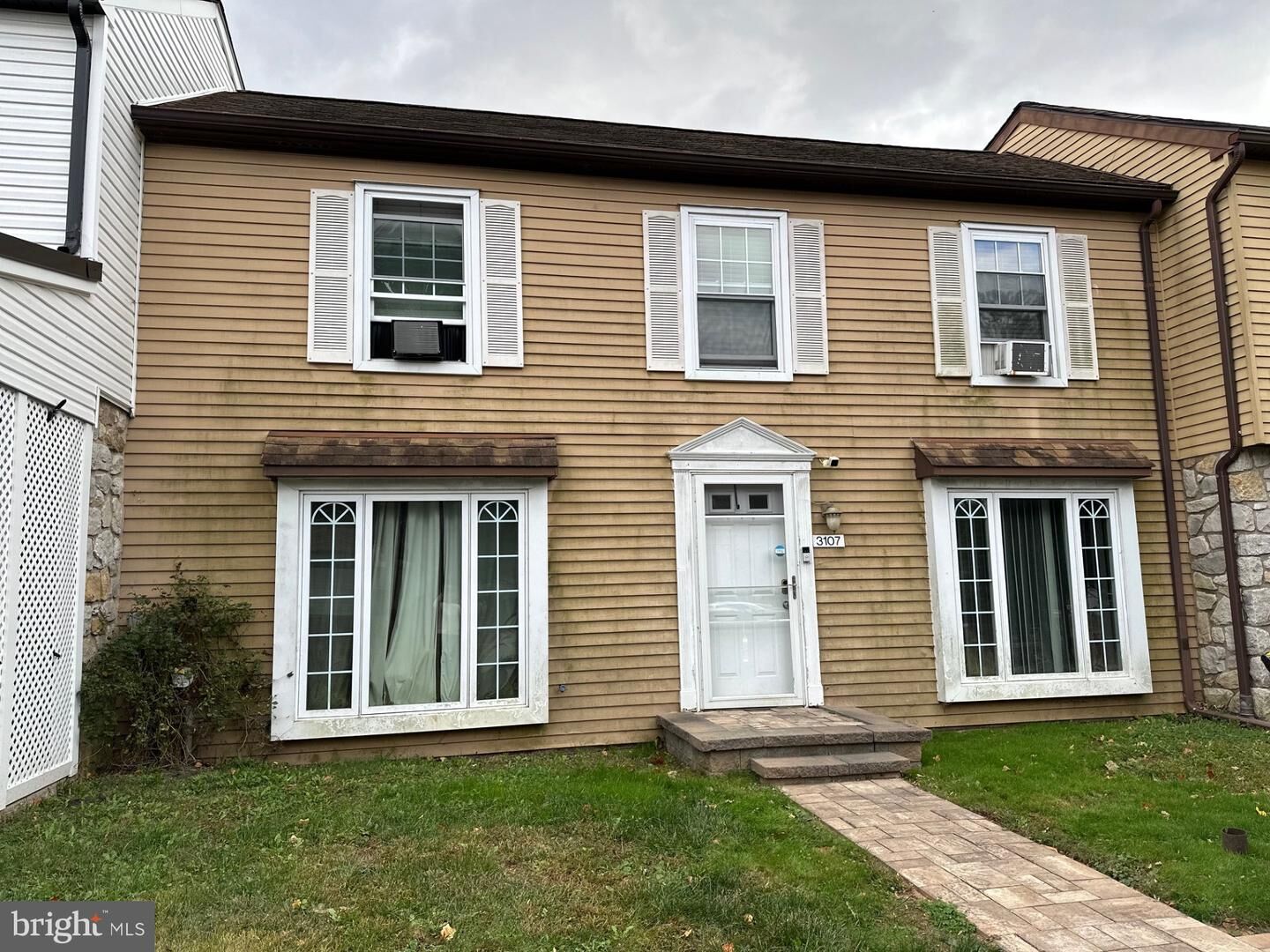 Property Photo:  3107 Victoria Court  PA 19020 