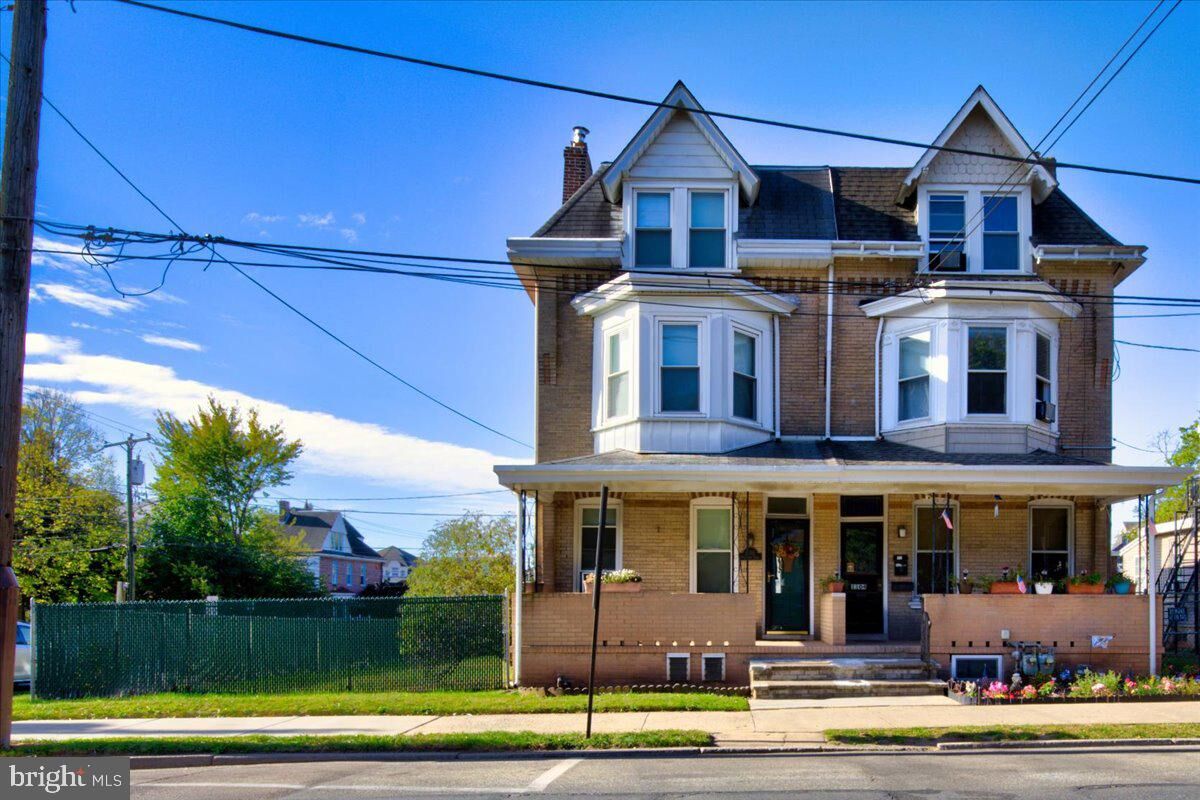 Property Photo:  1102 W Airy Street  PA 19401