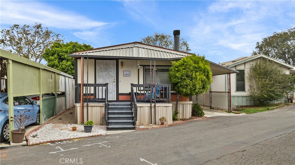 Property Photo:  17261 Gothard Street 51  CA 92647 