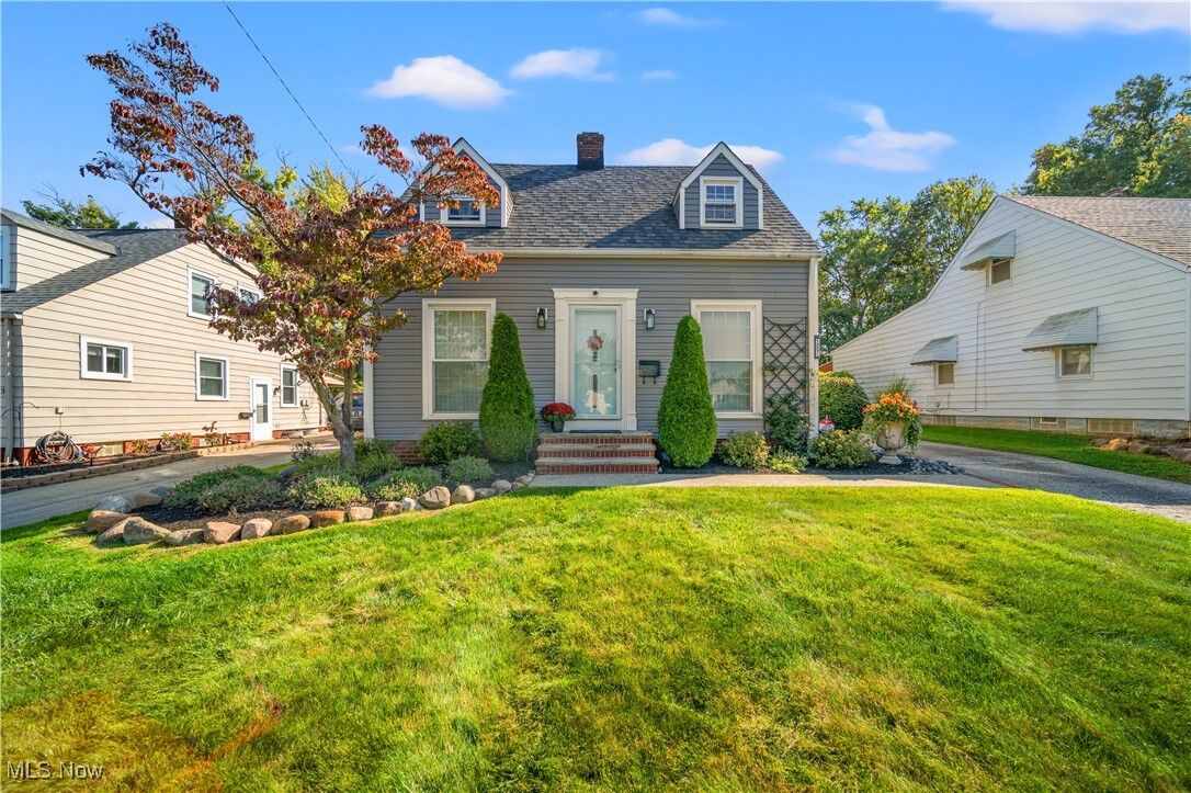 Property Photo:  1257 Summit Drive  OH 44124 