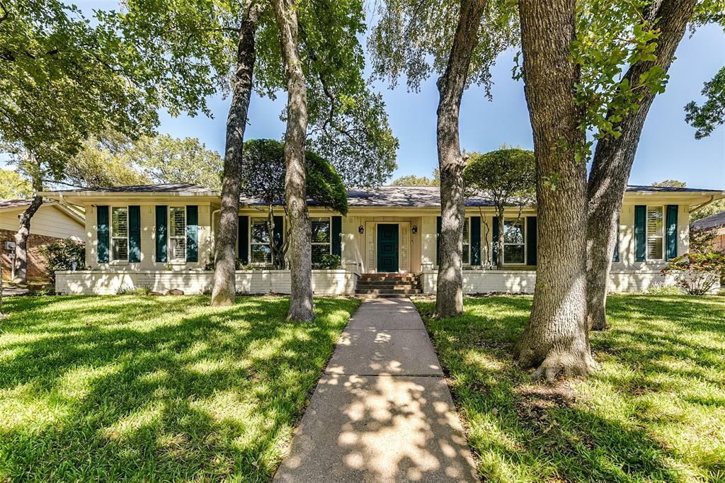 Property Photo:  1805 Woodside Drive  TX 76013 