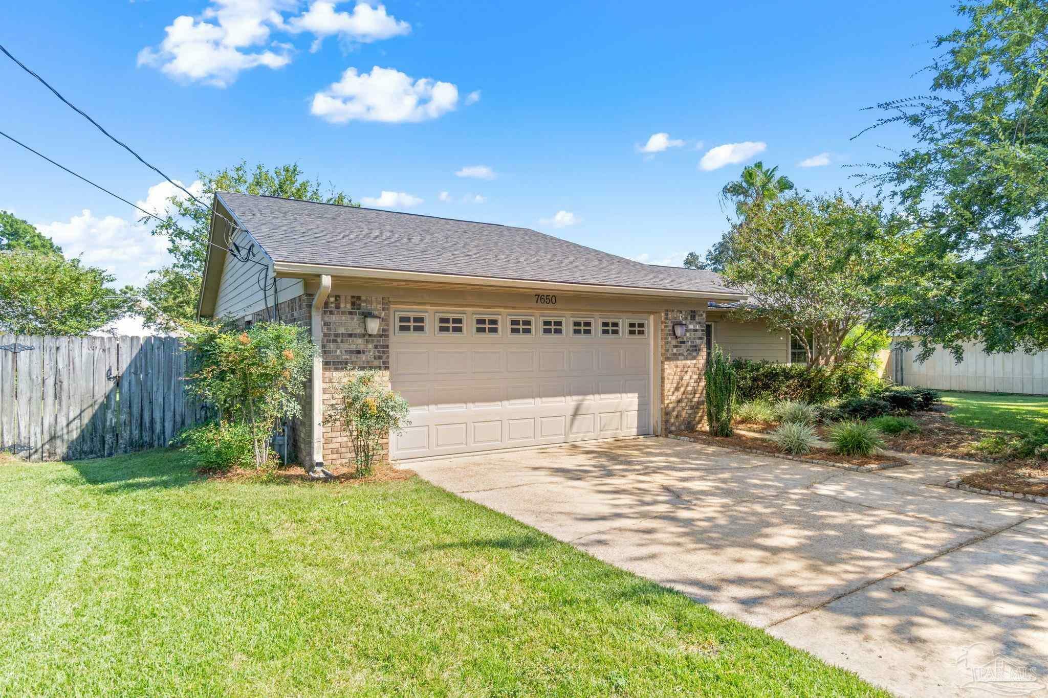 Property Photo:  7650 Le Jeune Dr  FL 32514 