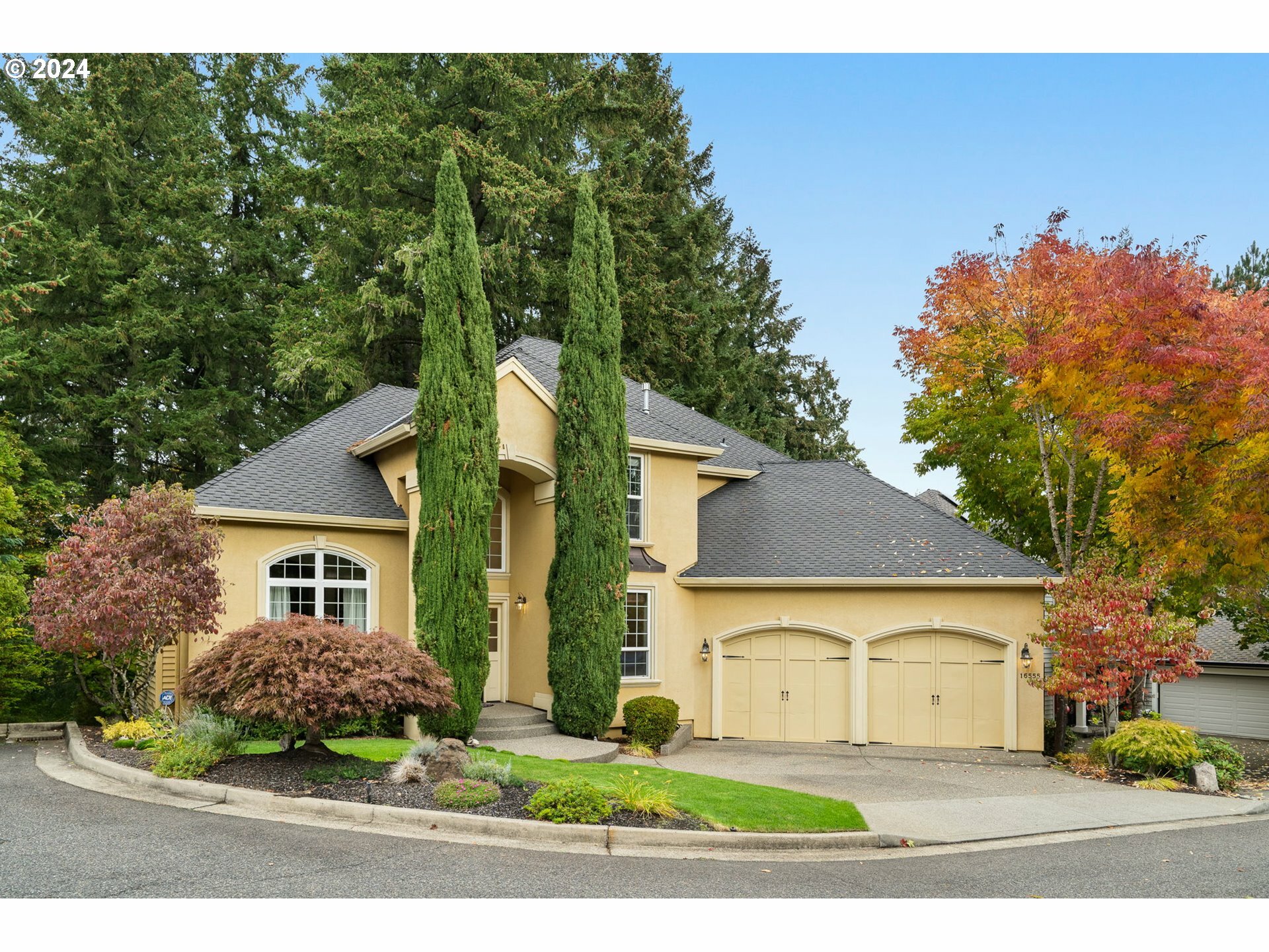 16555 SW Red Rock Ct  Beaverton OR 97007 photo