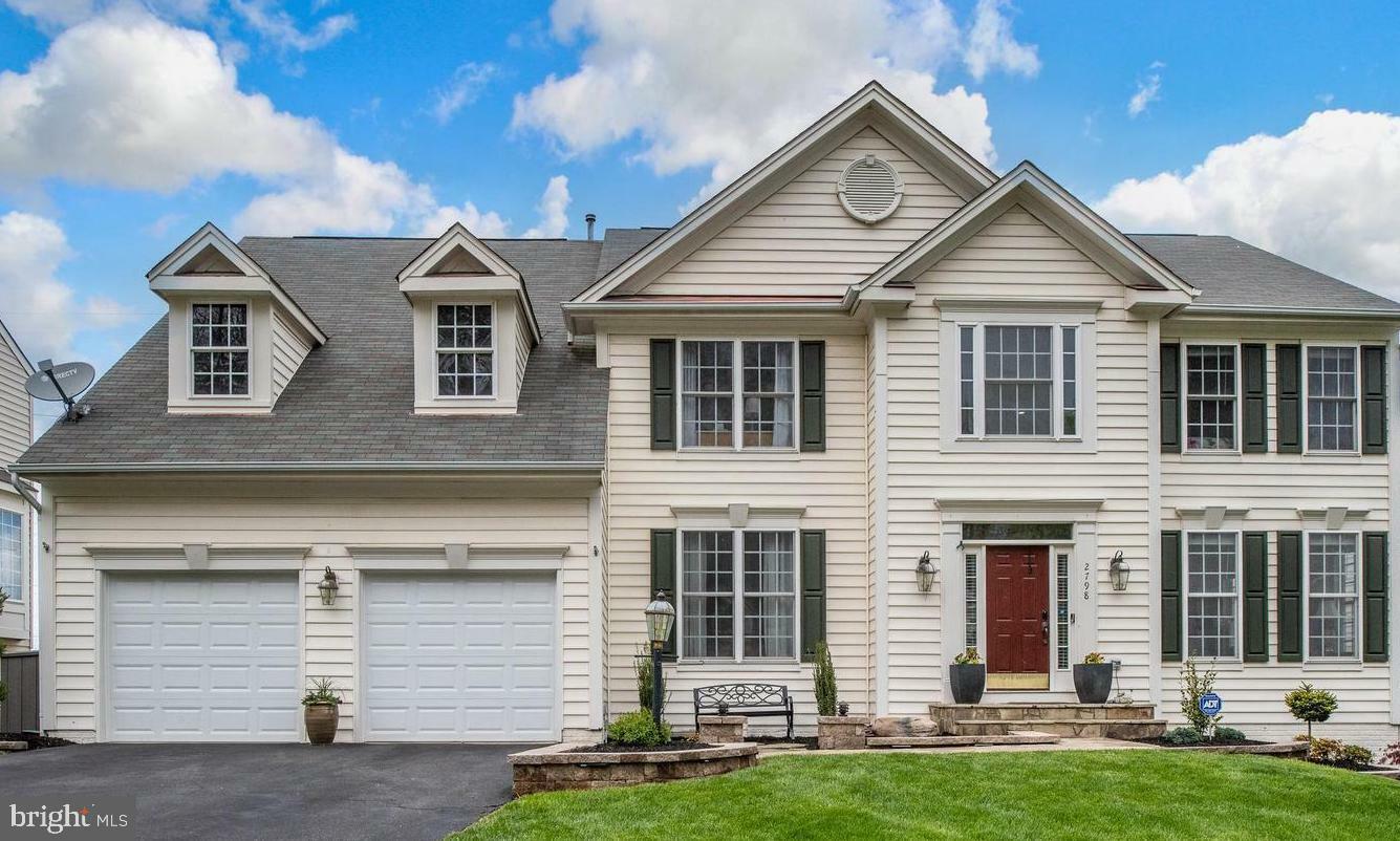 Property Photo: 2798 Burrough Hill Lane VA 22191