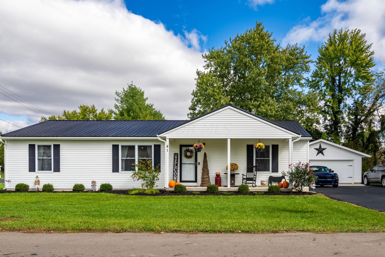 Property Photo: 41 Lincoln Street OH 43106