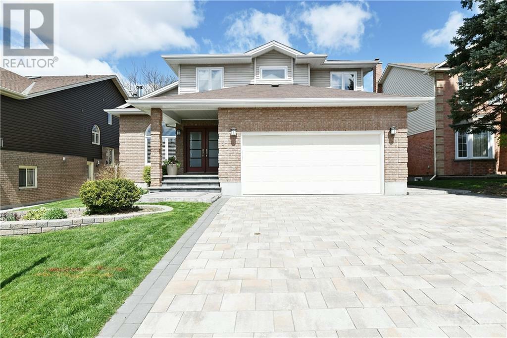 9 Rosethorn Way  Kanata ON K2M 1P8 photo