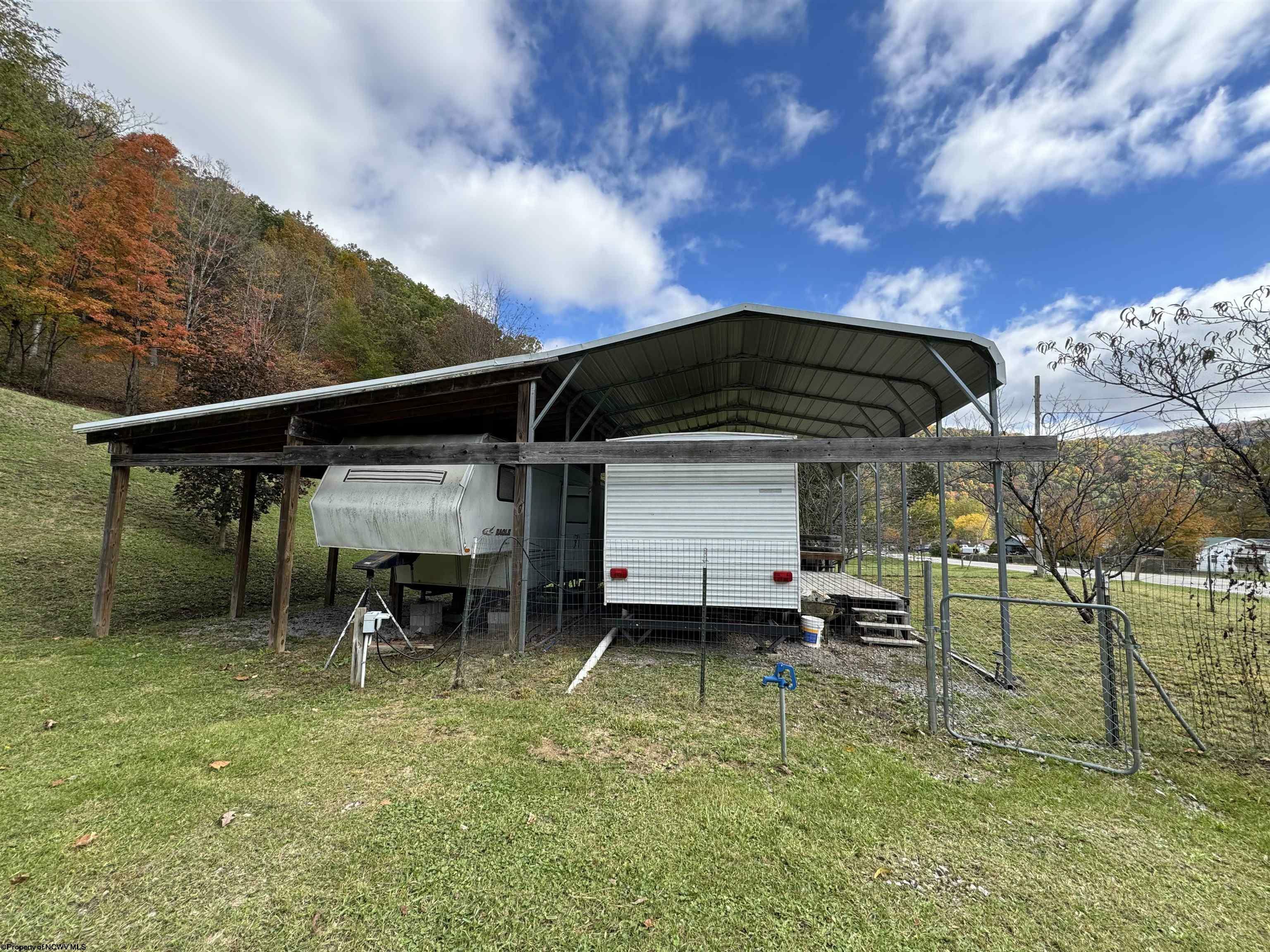 Property Photo:  0 Point Mountain Road  WV 26294 