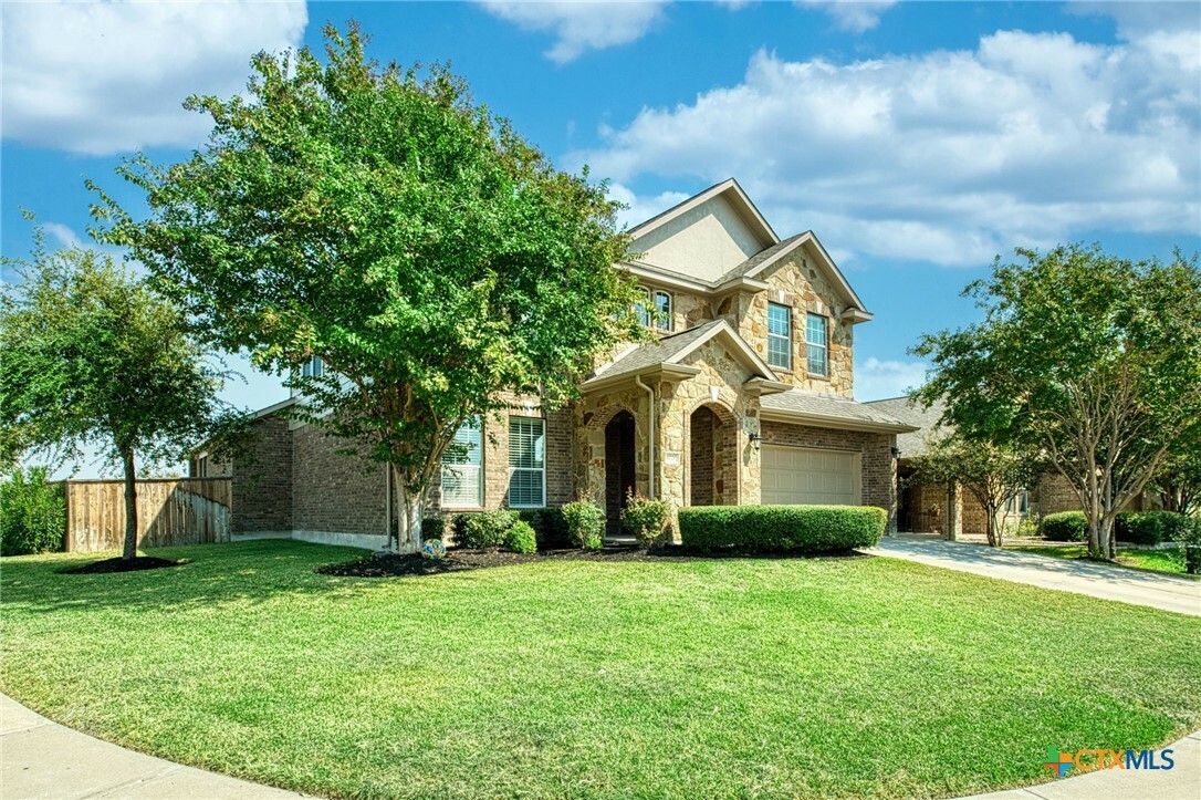 Property Photo:  4220 Woodhaven Trail  TX 78665 