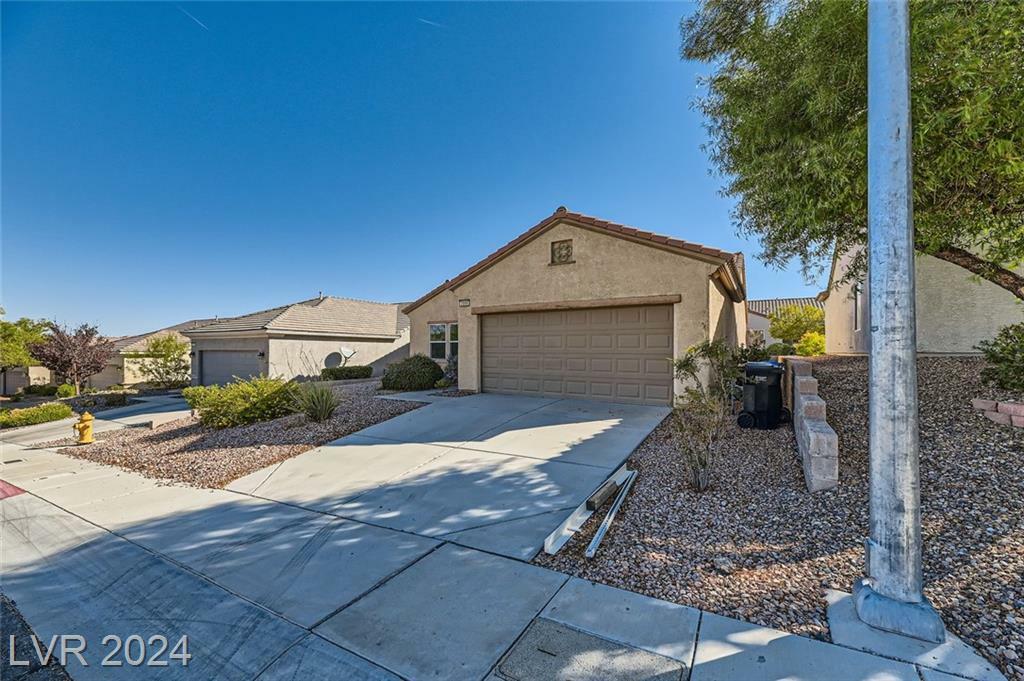 Property Photo:  2088 Sawtooth Mountain Drive  NV 89044 