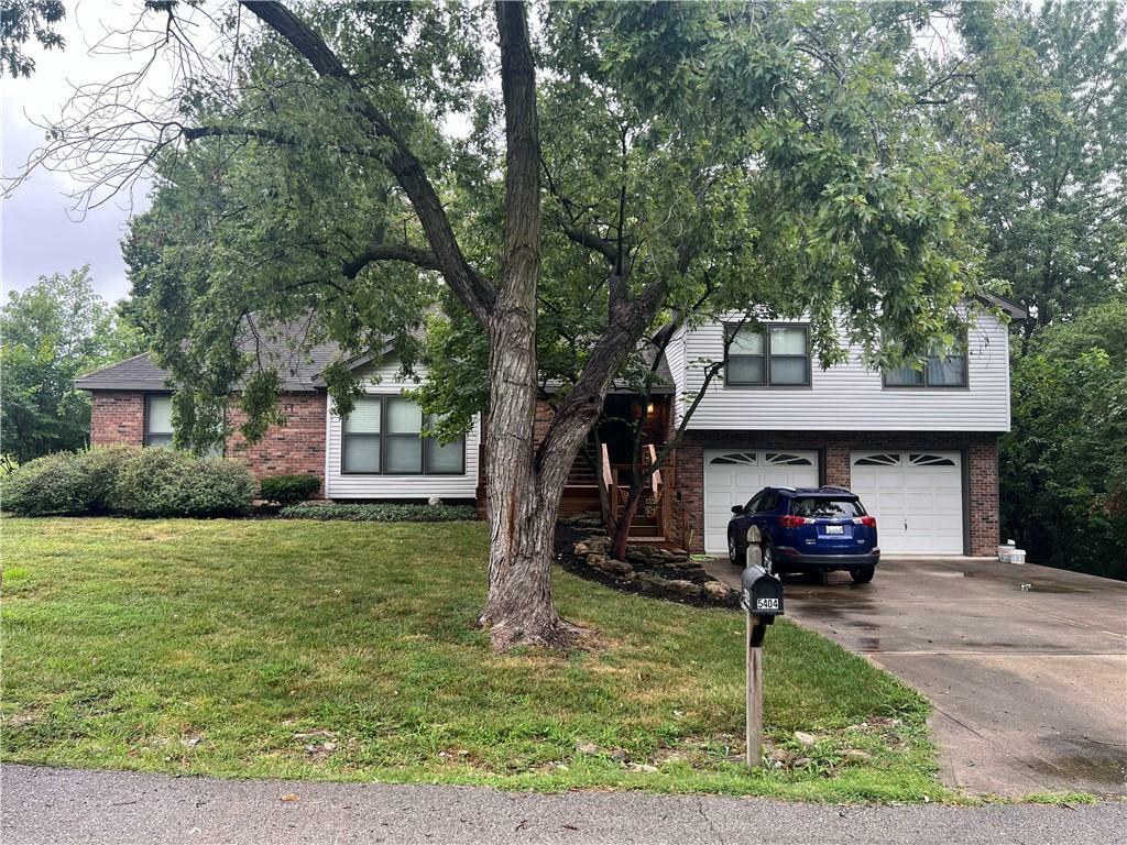 Property Photo: 5404 N Central Street MO 64118
