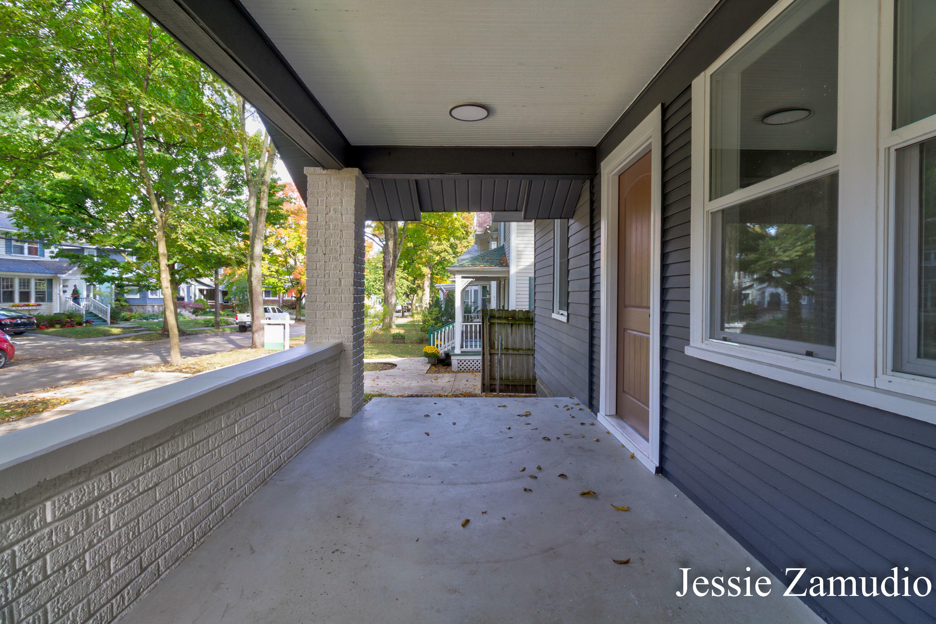 Property Photo:  314 Rosewood Avenue SE  MI 49506 