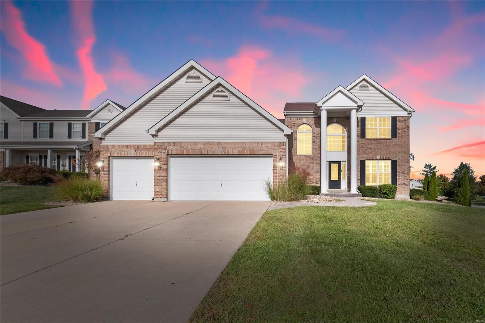 Property Photo: 51 Garrick Place Court MO 63368