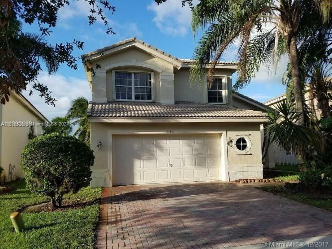 Property Photo:  15811 SW 24th St  FL 33027 