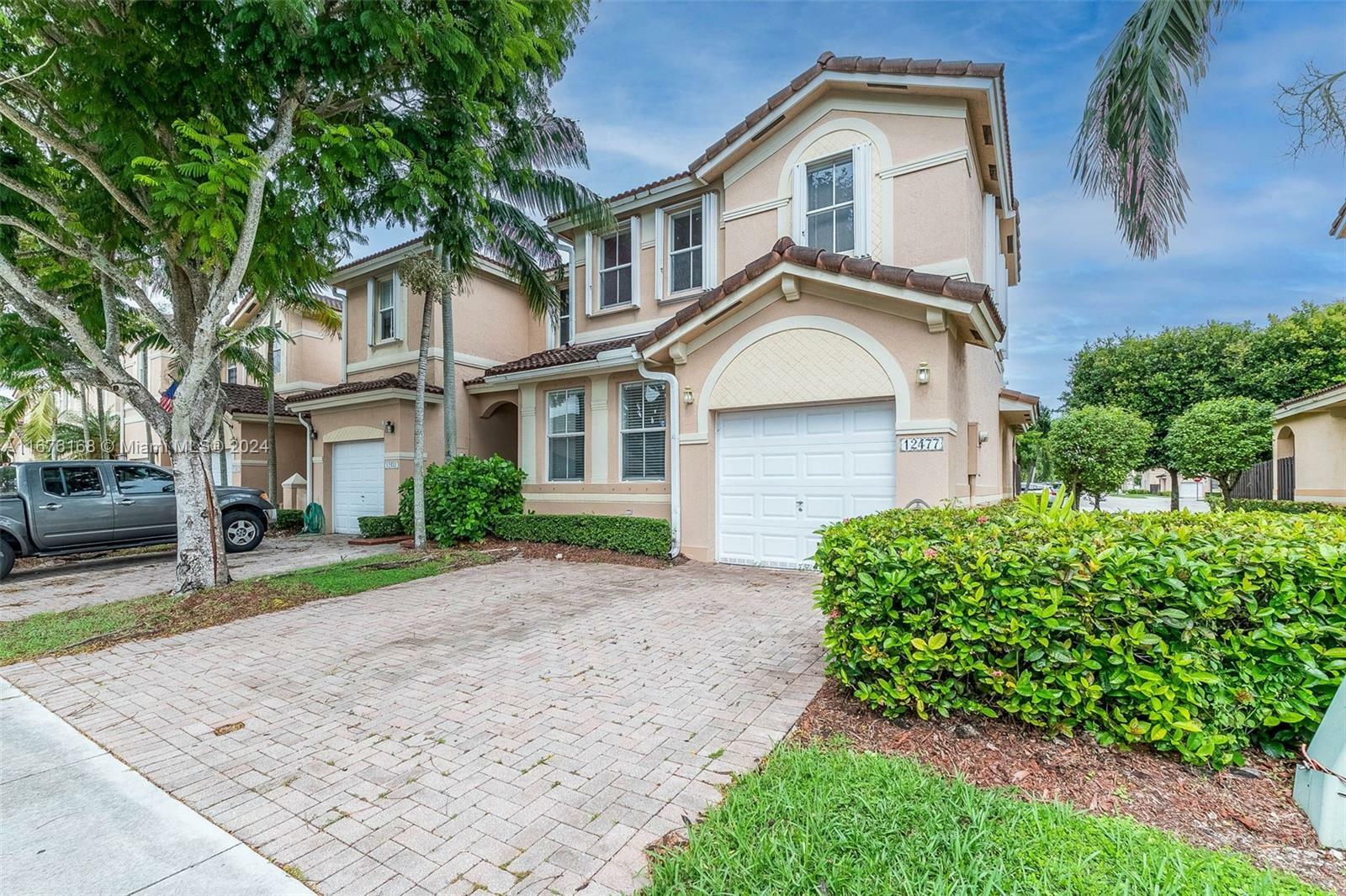 Property Photo:  12477 SW 124th Ter 12477  FL 33186 