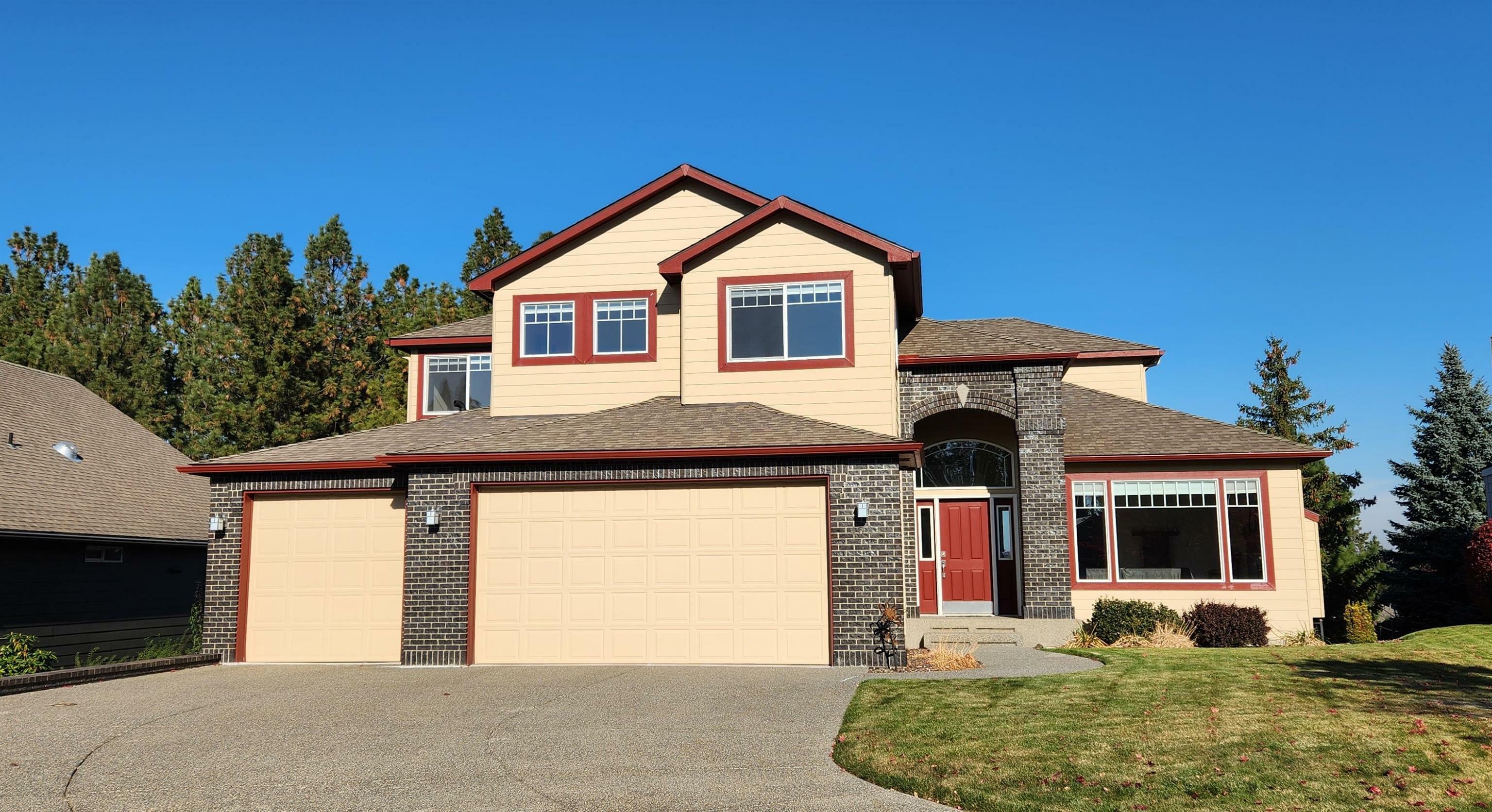 Property Photo:  4304 S Vista Ct  WA 99223-6134 