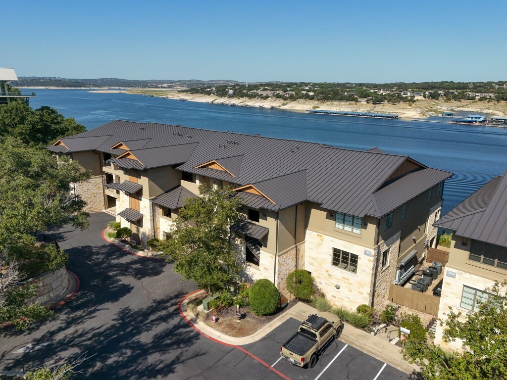 Property Photo:  125 Marina Village Cove 125  TX 78734 