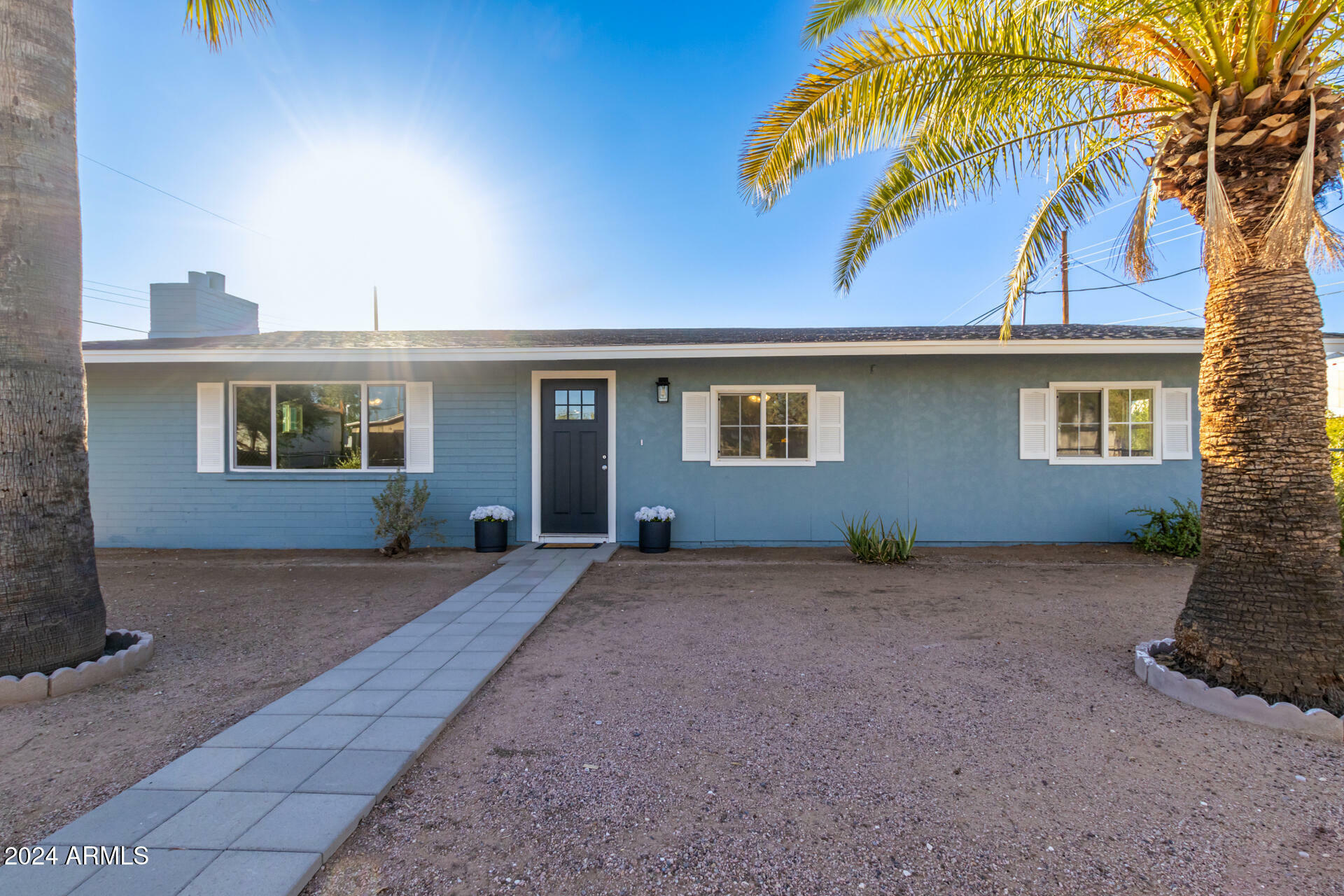 Property Photo:  514 N Cornwall Drive  AZ 85120 