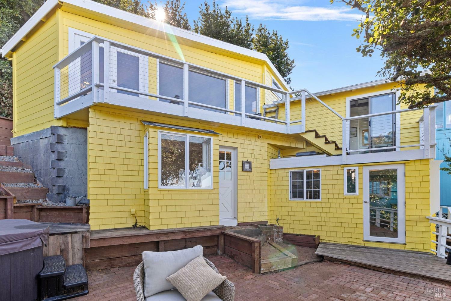 Property Photo:  103 South Street  CA 94965 