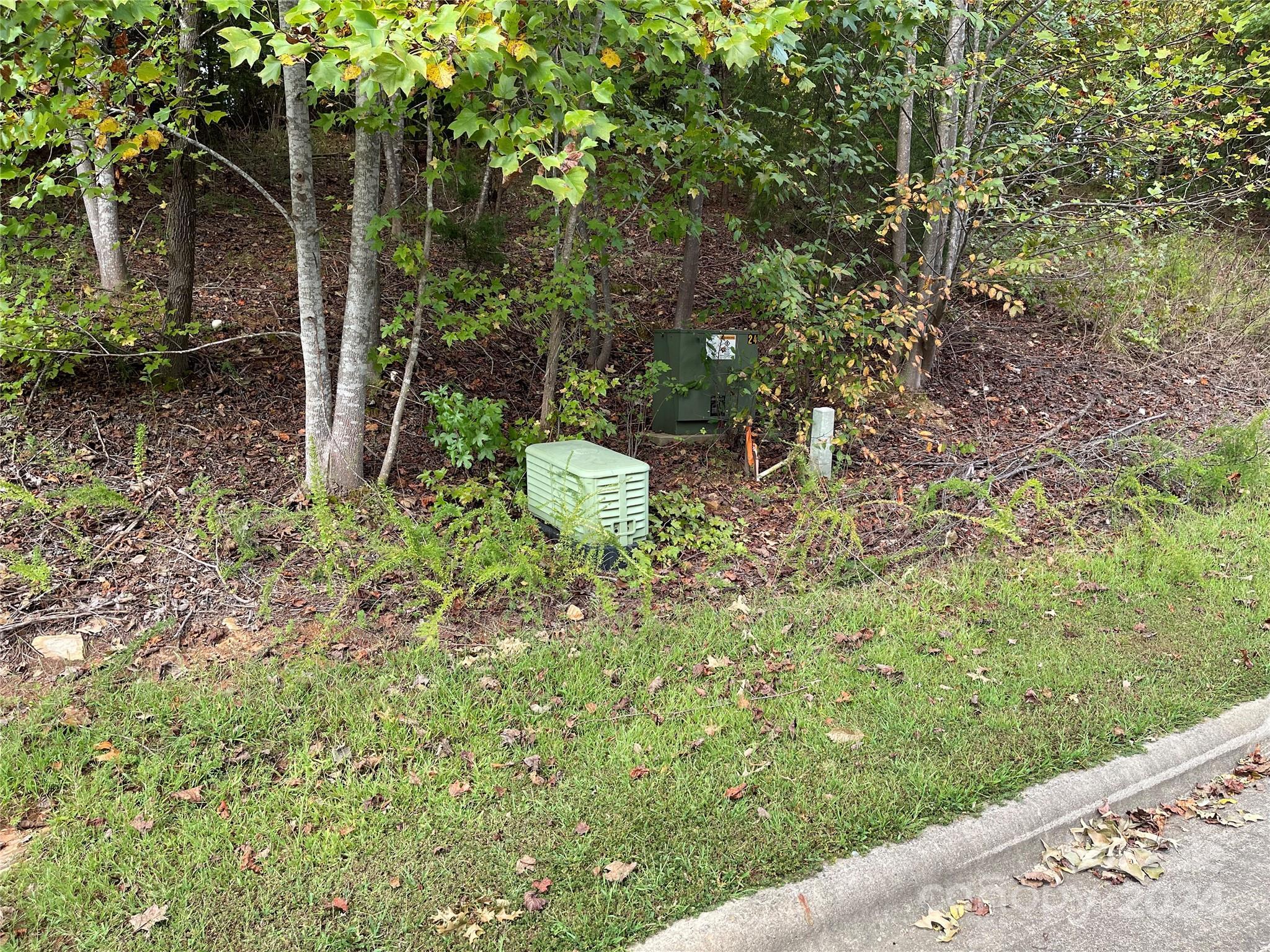 Property Photo:  5112 Kings Pinnacle Drive  NC 28086 
