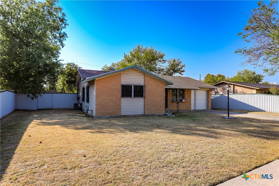 Property Photo:  1507 Ferndale Drive  TX 76549 