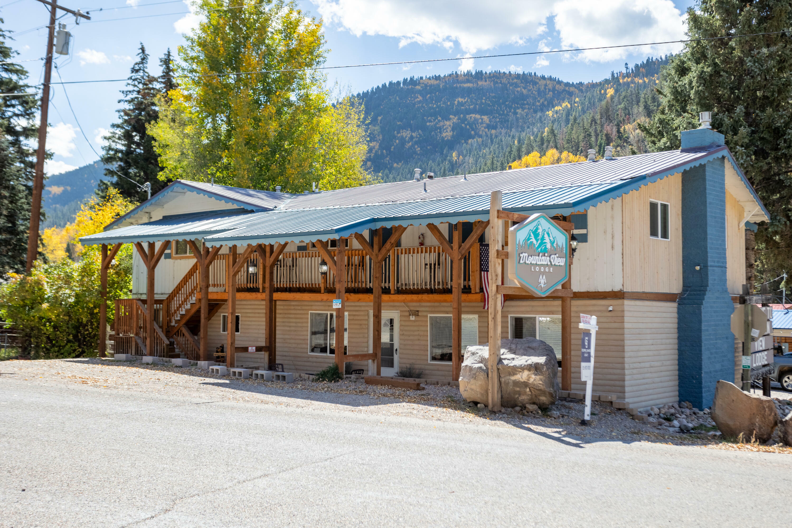 Property Photo: 1301 Main Street NM 87558