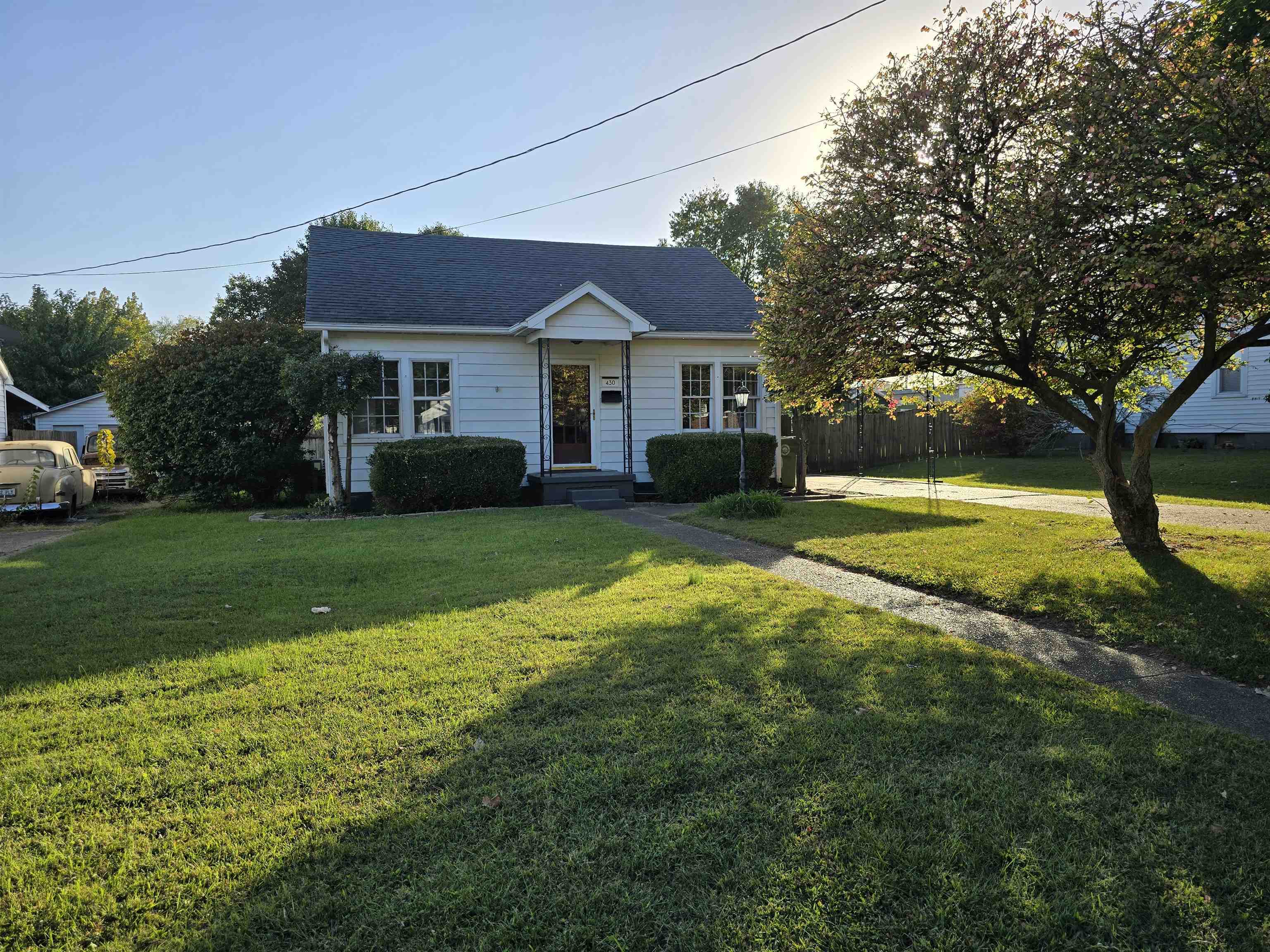 Property Photo:  430 Tenth St.  KY 42420 