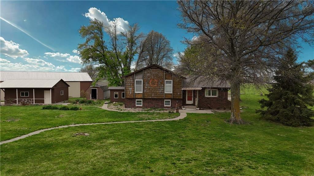 Property Photo: 5063 State Route M N/A MO 64494