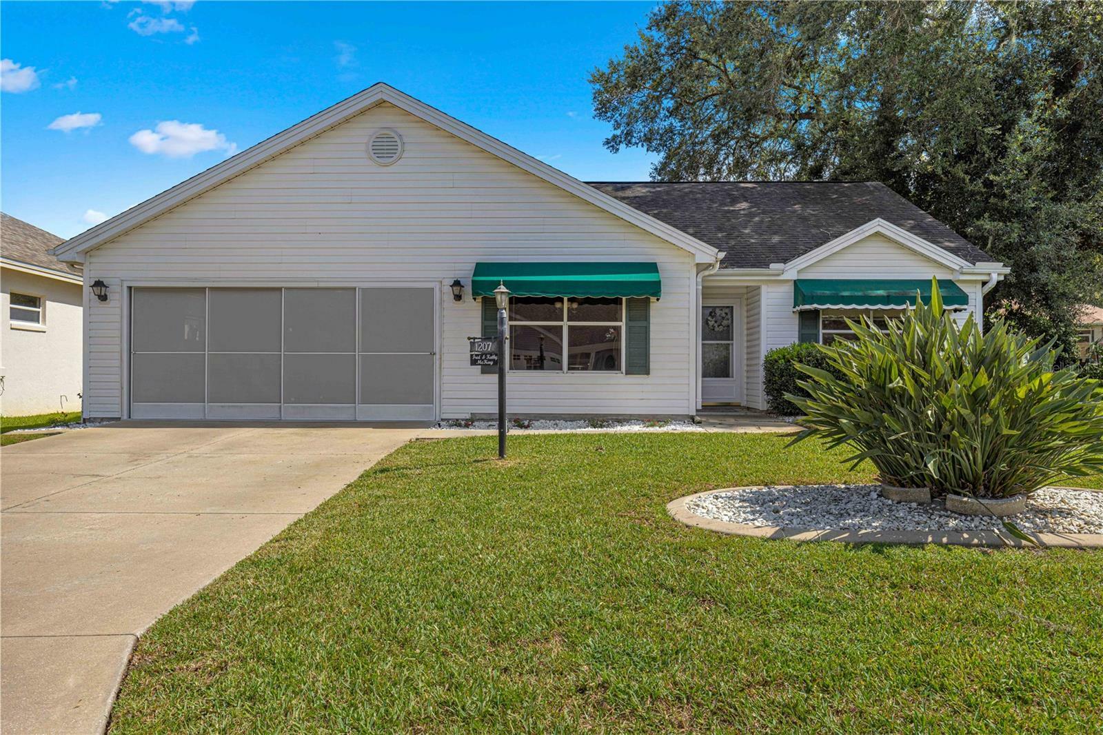 Property Photo:  1207 Cabella Circle  FL 32159 