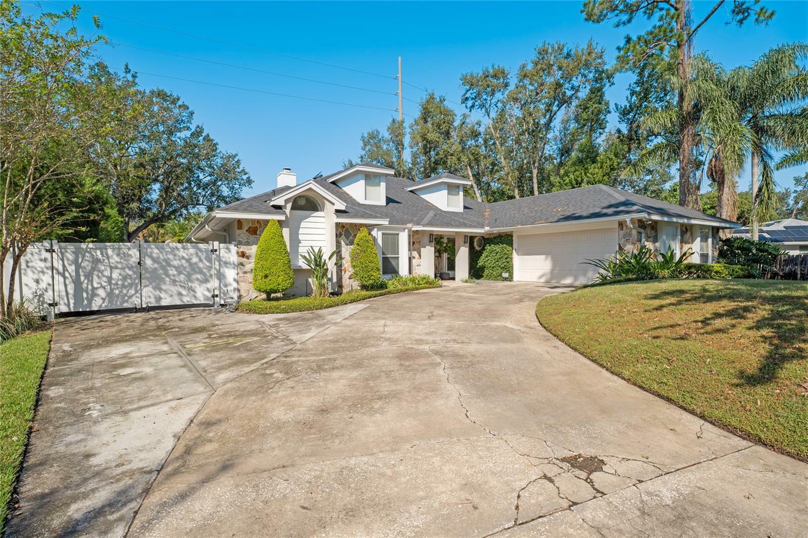 Property Photo:  8627 Bay View Court  FL 32836 