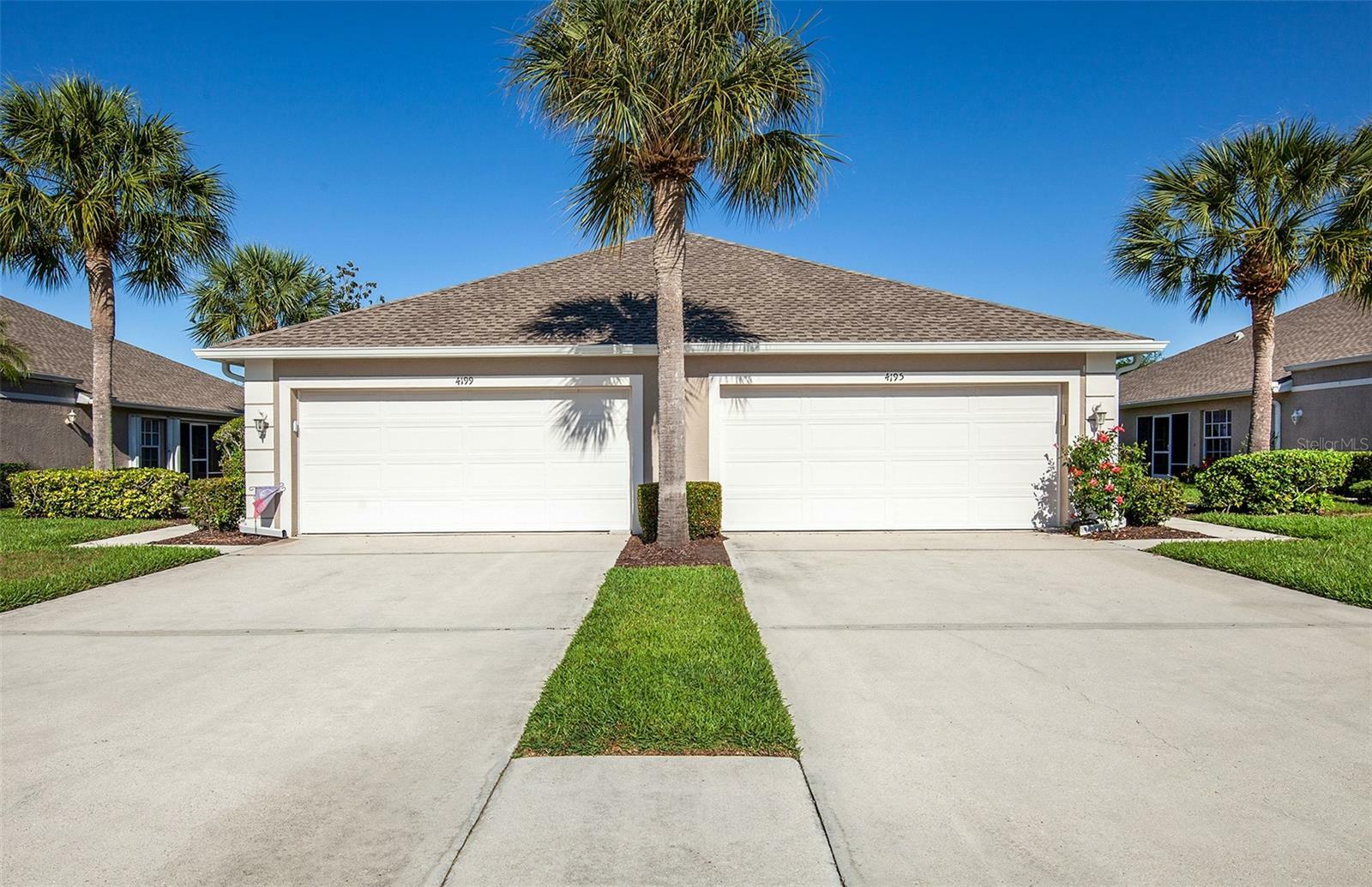 Property Photo:  4195 Fairway Place  FL 34287 