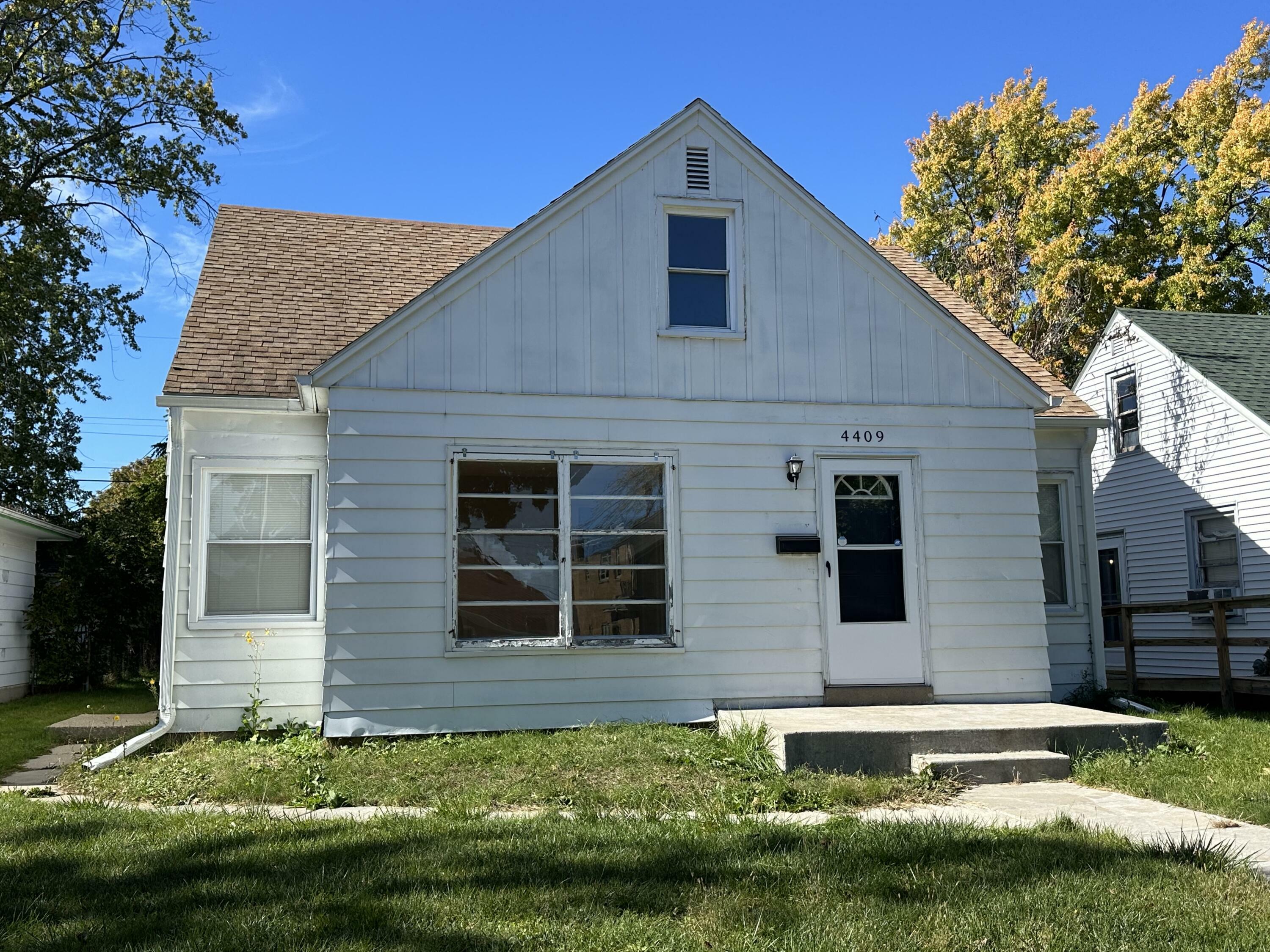 Property Photo:  4409 N 67th St  WI 53218 