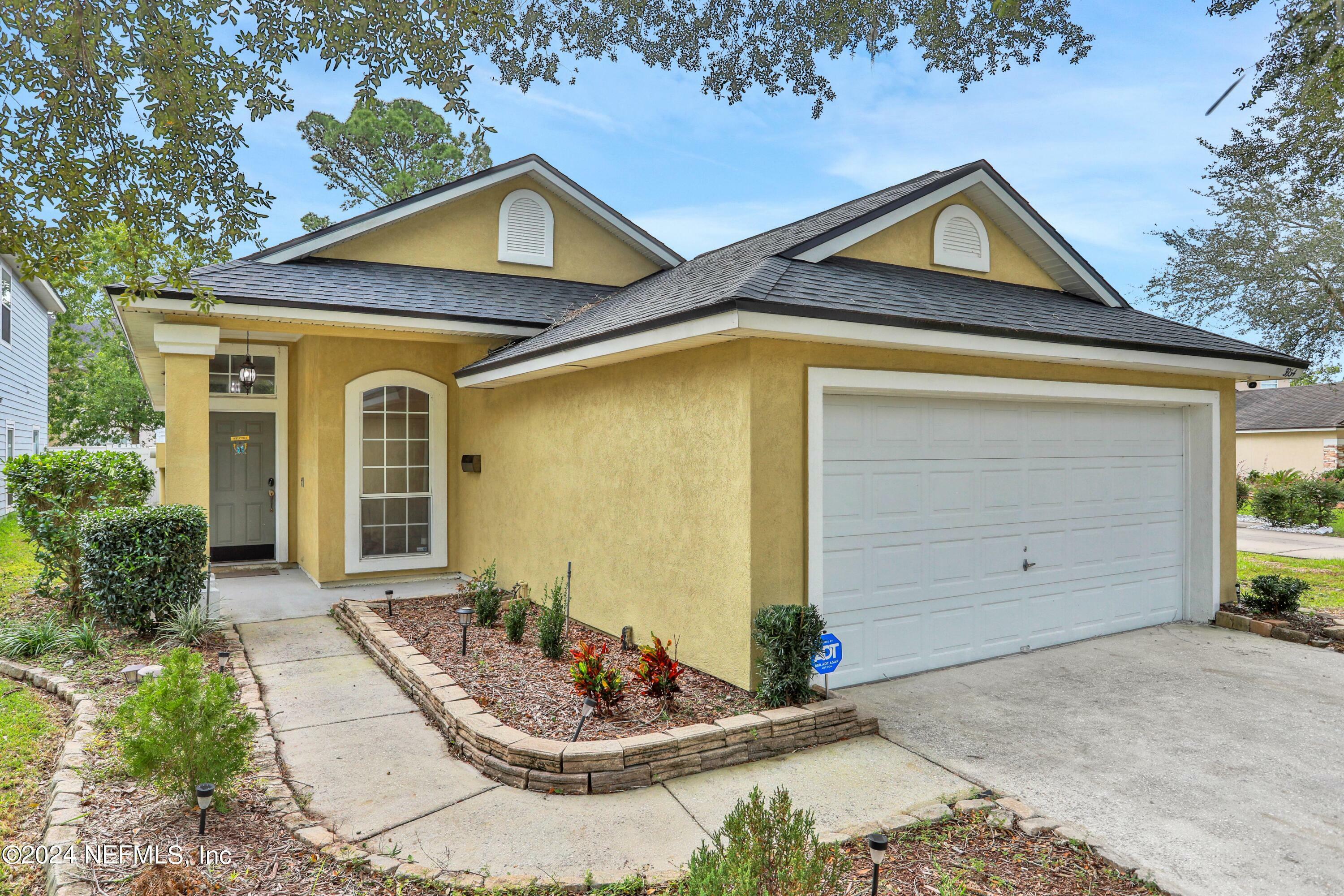 Property Photo:  3934 Pebble Brooke Circle S  FL 32065 