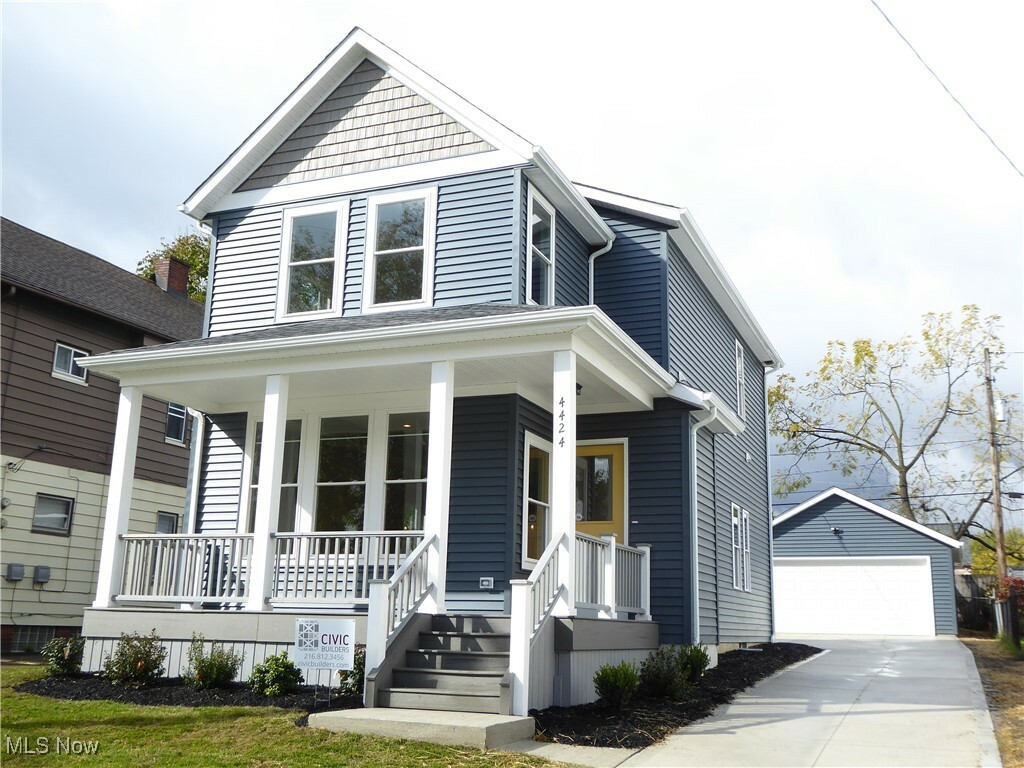 4424 W 53rd Street  Cleveland OH 44109 photo