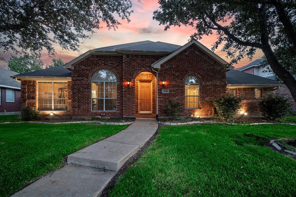 Property Photo: 7906 Munich Drive TX 75089