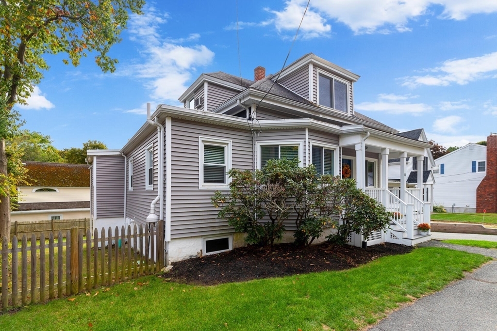 Property Photo:  88 Park Road  MA 01904 