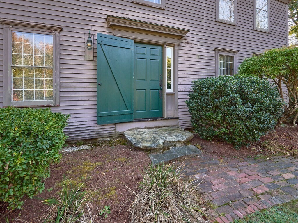 Property Photo:  120 Twinbrooke Dr  MA 01520 